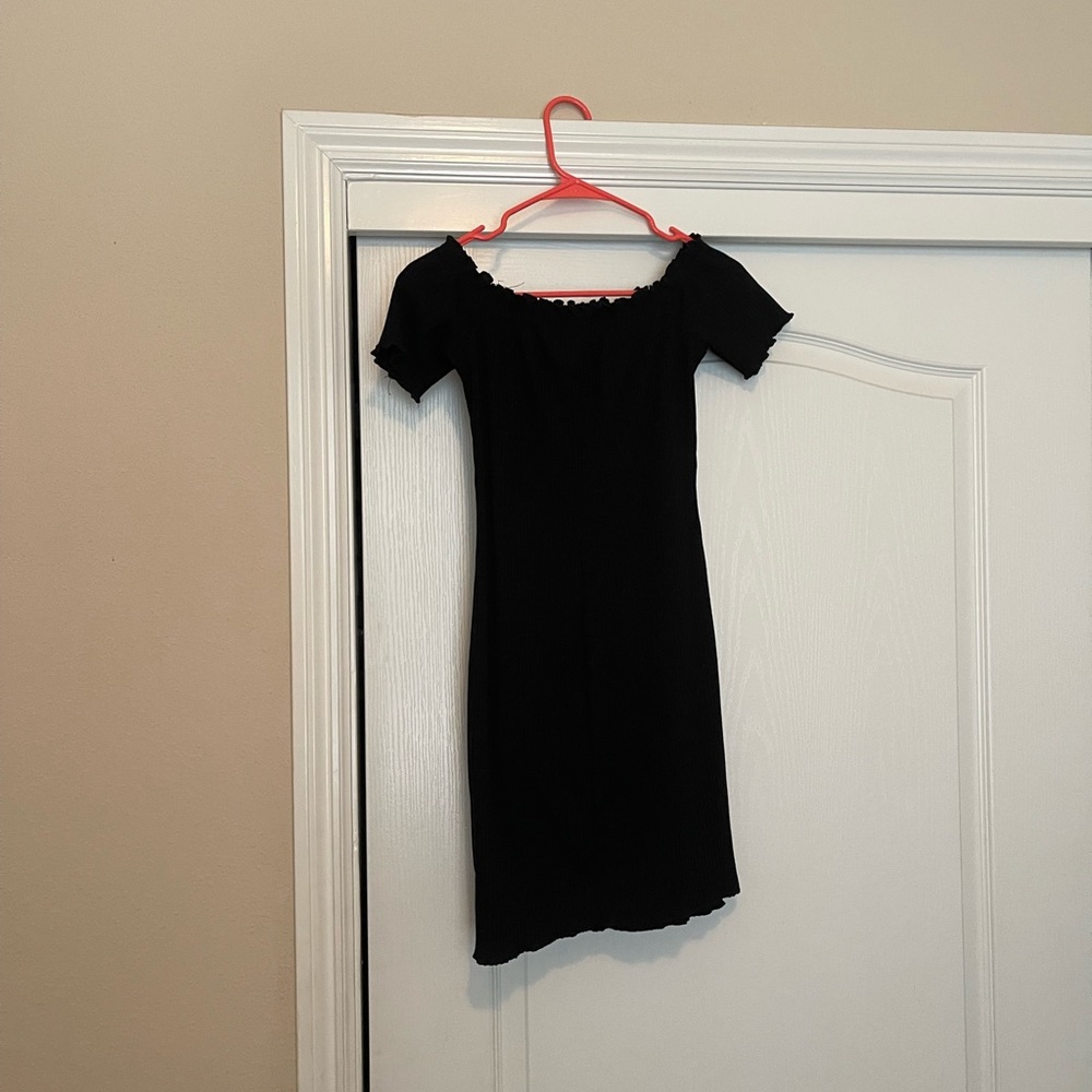 off the shoulders tight dress